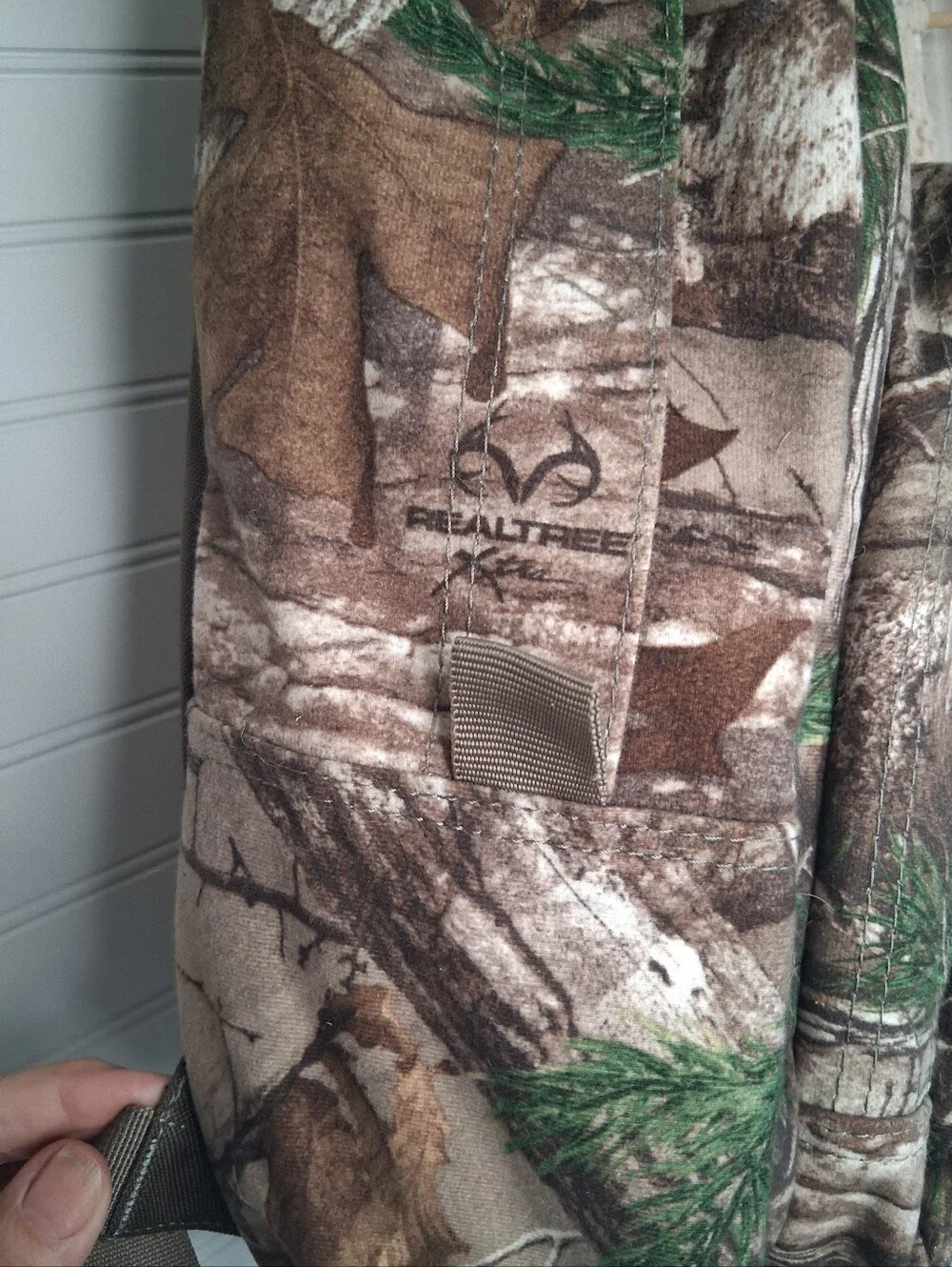Cabela's Alps OutdoorZ Realtree Camo Ranger Xtra Daypack Backpack Green/Brown